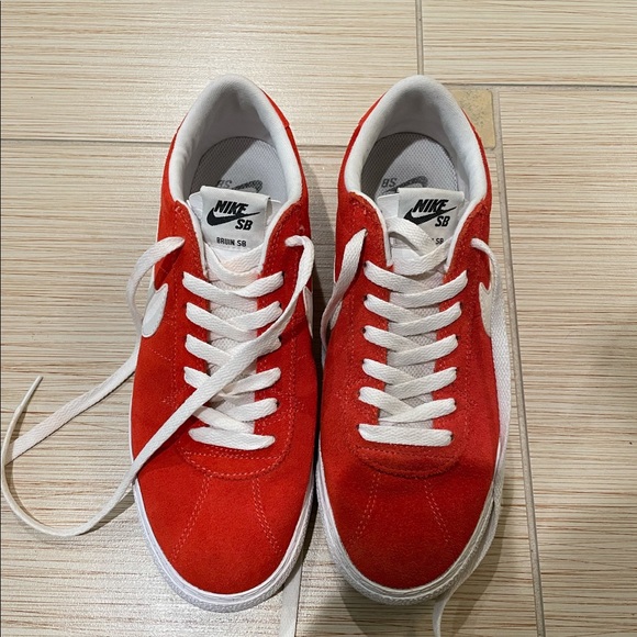 Red Nike Bruin SB Sneakers - Picture 2 of 8